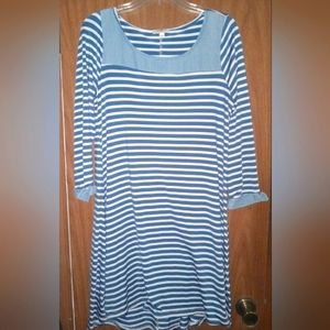 New blue and white stripe umgee dress size small